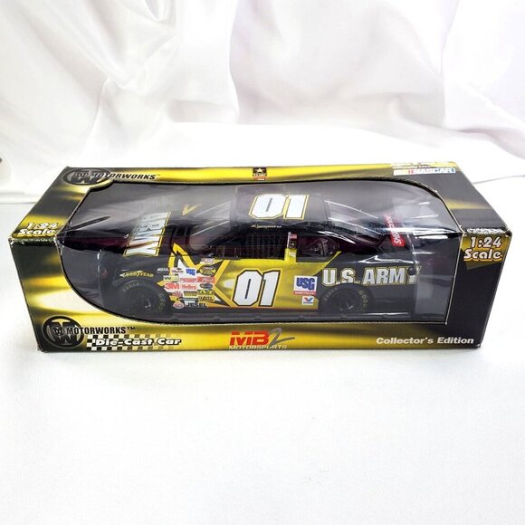 Motorworks Other - VTG Motorworks Joe Nemechek U.S. Army 01 NASCAR 1:24 Scale Die-Cast Car 2003